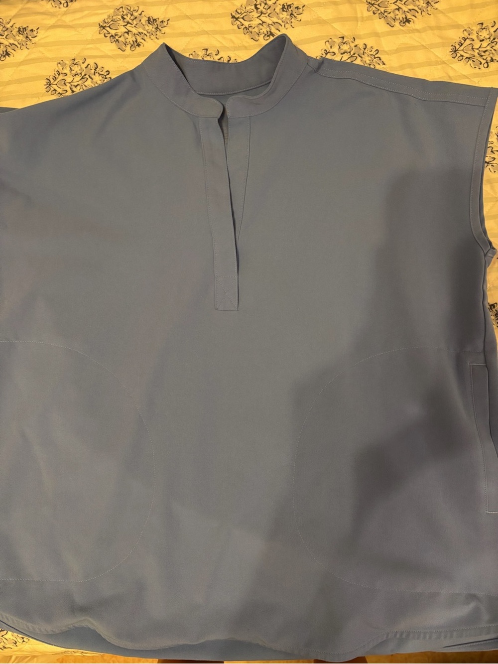 Figs Ceil Blue Rafaela Scrub Top Size Small